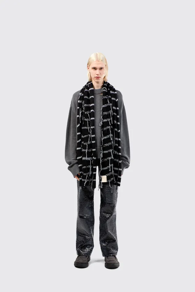 Women Camper Knit Knit Scarf Black Intarsia Knit Scarf Women Camper Knit Knit Scarf Black Intarsia Knit Scarf
