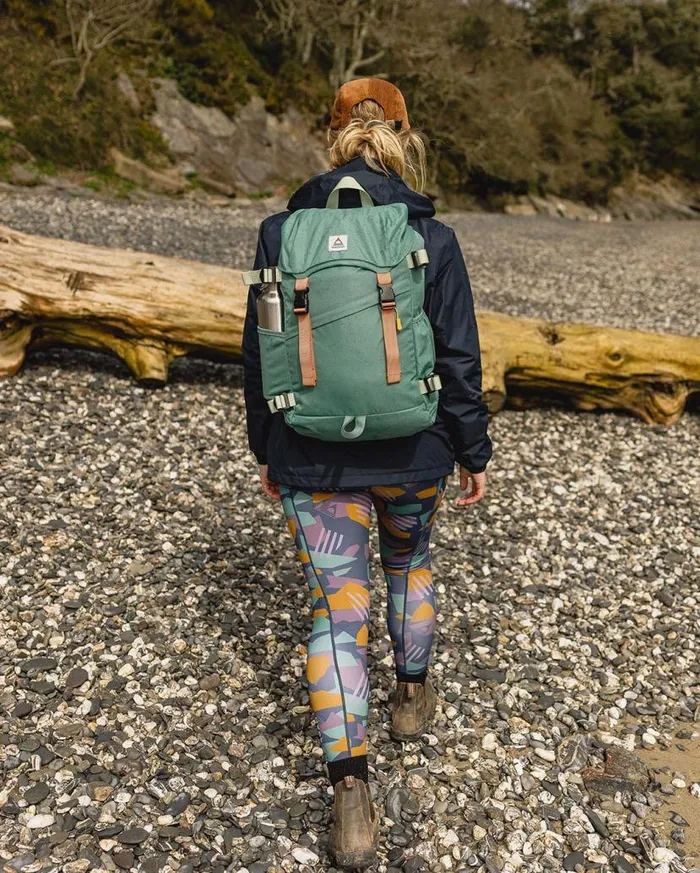 WomenMen Backpacks and Bags Passenger Boondocker Recycled 26L Backpack Deep Sea Deep Sea