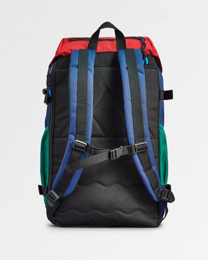WomenMen Backpacks and Bags Passenger Boondocker Recycled 26L Backpack Primary Primary