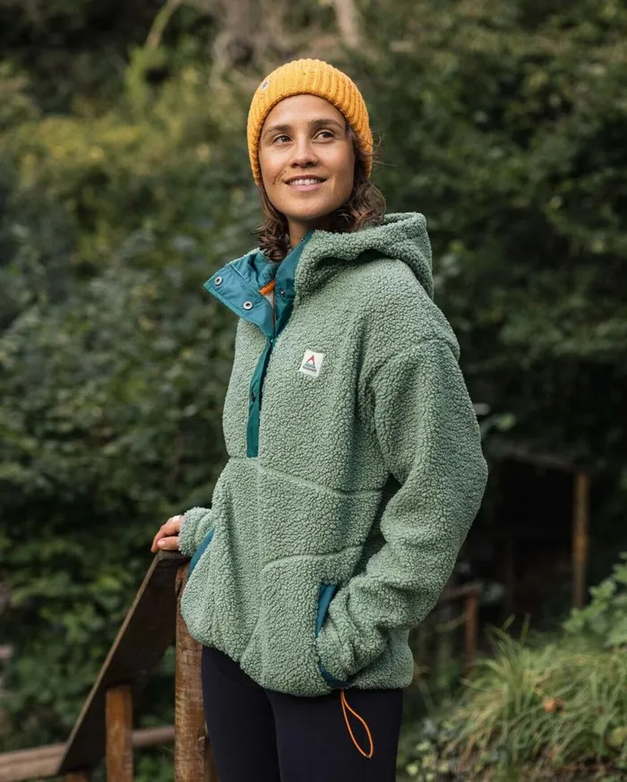 Women Tops Passenger Calla Hooded Recycled PolarLined Fleece Pistachio Pistachio