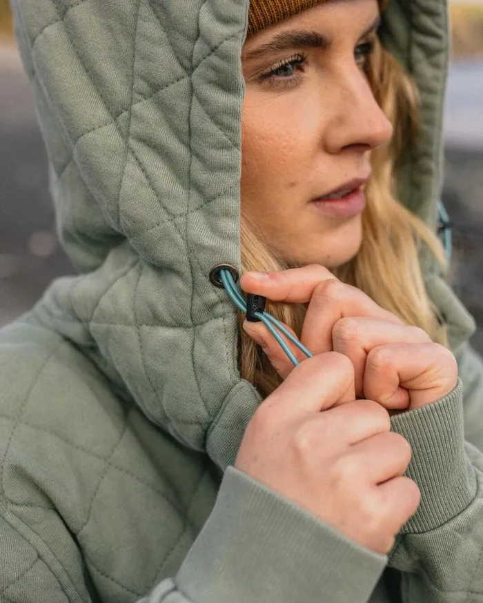 Women Tops Passenger Clementine Recycled Quilted Popper Up Hoodie Pistachio Pistachio