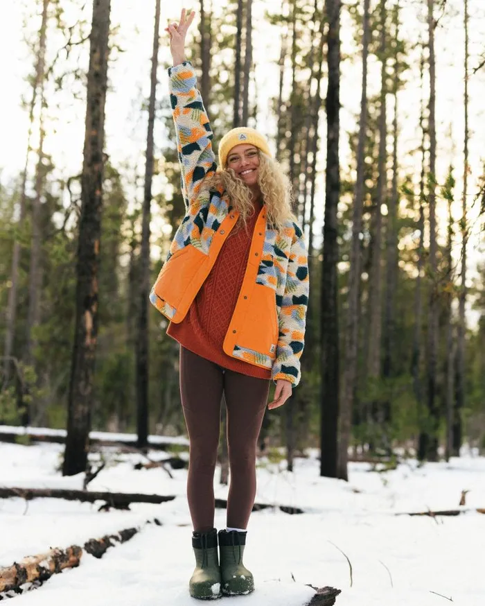 Women Tops Passenger Clover Recycled DeepPile Sherpa Fleece Off White Camo Off White Camo