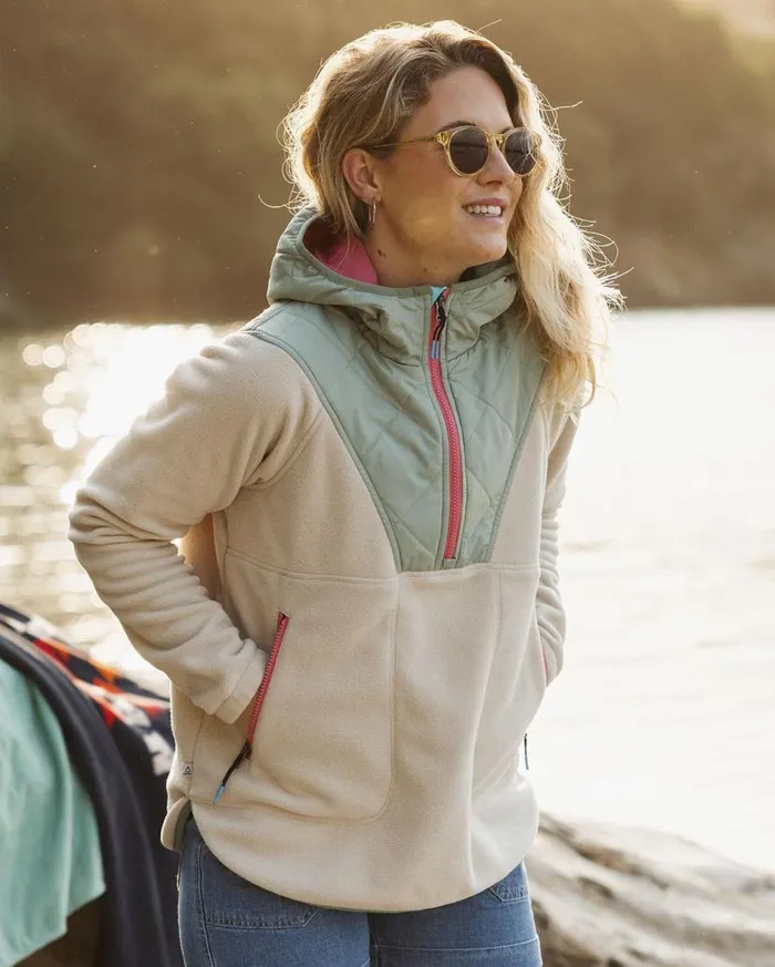 Women Tops Passenger Juana Recycled Polar Hooded Fleece Oatmeal Oatmeal