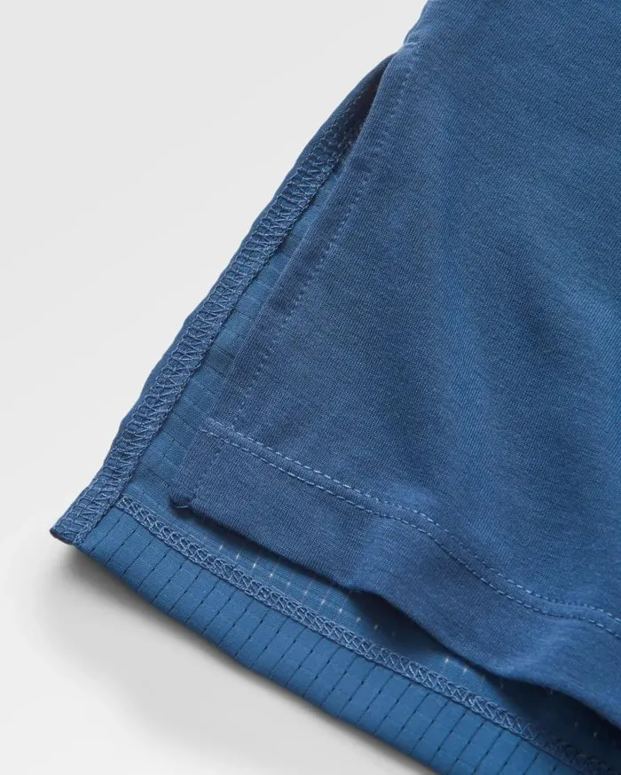 Women Tops Passenger Lotus Recycled Active LS Top Dark Denim Dark Denim